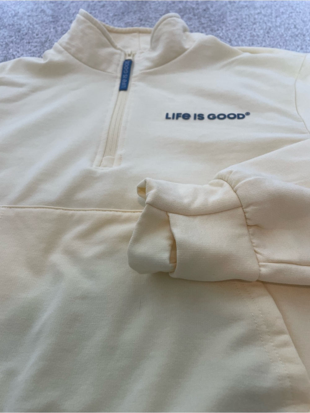 Cropped Life is Good Zip - Picture 4 of 6